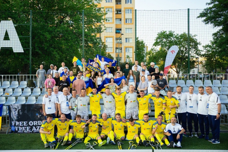 ����� ������ � ���������� ������� ����� ���� �� ����������� ������ Amp Futbol Cup 2026